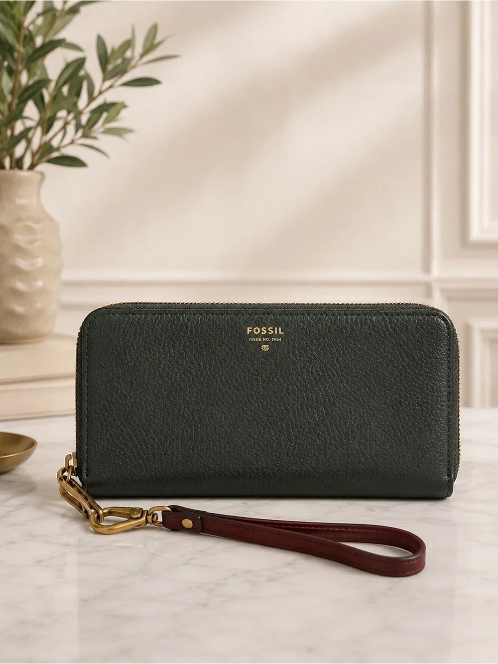 Fossil Green Leather Zip Around Wallet Wristlet Clutch